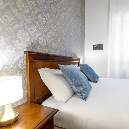 Residenza Centopietre - Dorsoduro By Wonderful Italy Apartment Venice