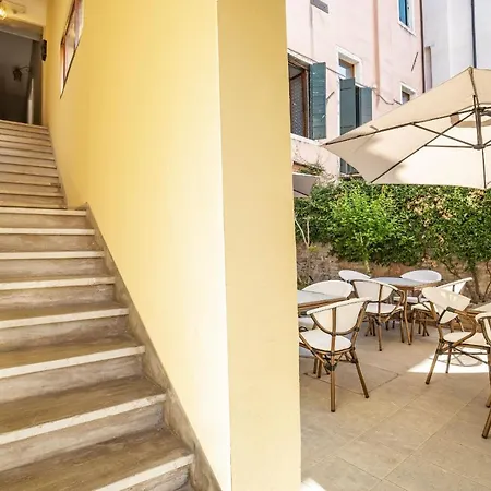 Residenza Centopietre - Dorsoduro By Wonderful Italy