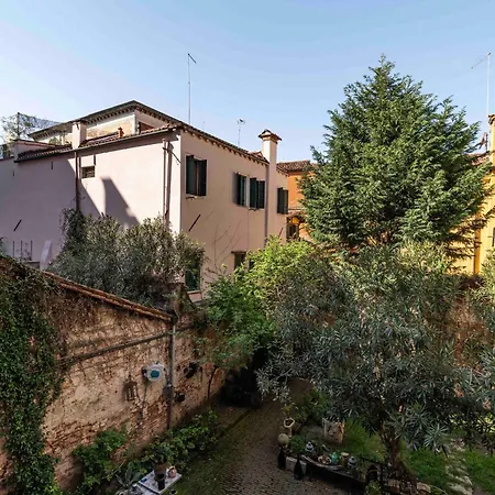 Residenza Centopietre - Dorsoduro By Wonderful Italy Apartment