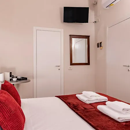 Residenza Centopietre - Dorsoduro By Wonderful Italy Apartment *