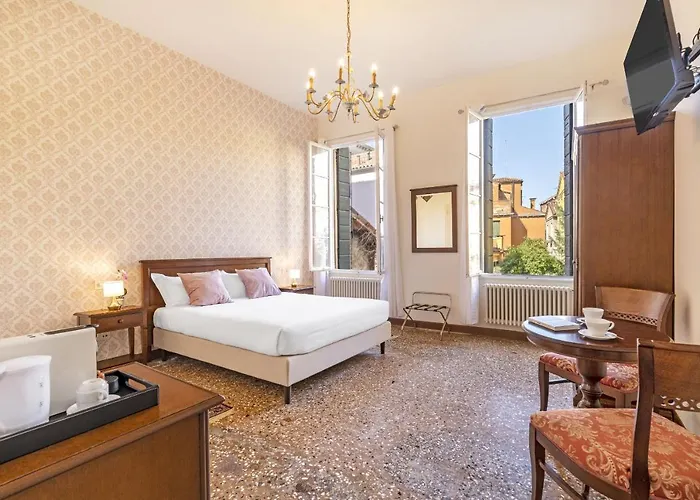 아파트 Residenza Centopietre - Dorsoduro By Wonderful Italy