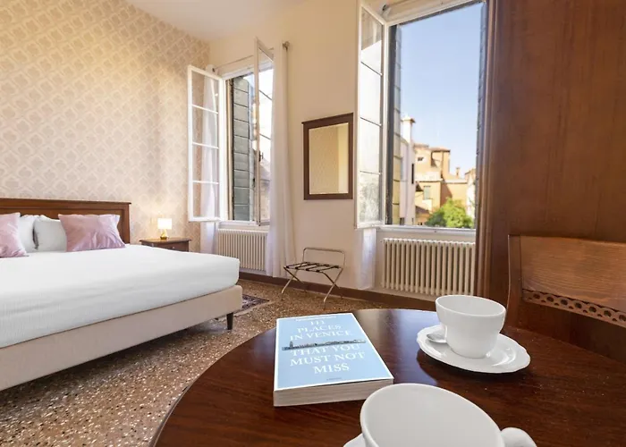 Residenza Centopietre - Dorsoduro By Wonderful Italy 아파트 *