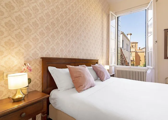 Residenza Centopietre - Dorsoduro By Wonderful Italy 아파트 *