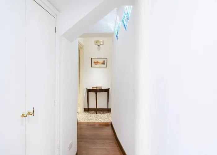 아파트 Residenza Centopietre - Dorsoduro By Wonderful Italy 베니스