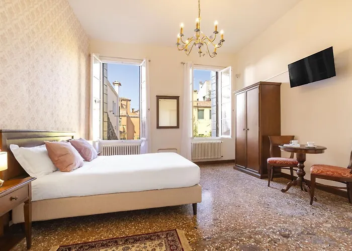 아파트 Residenza Centopietre - Dorsoduro By Wonderful Italy *