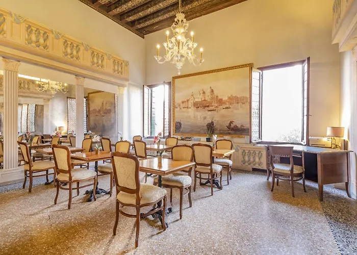 아파트 Residenza Centopietre - Dorsoduro By Wonderful Italy