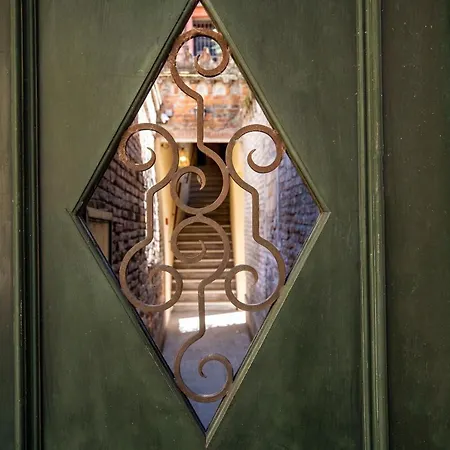 Residenza Centopietre - Dorsoduro By Wonderful Italy 베니스
