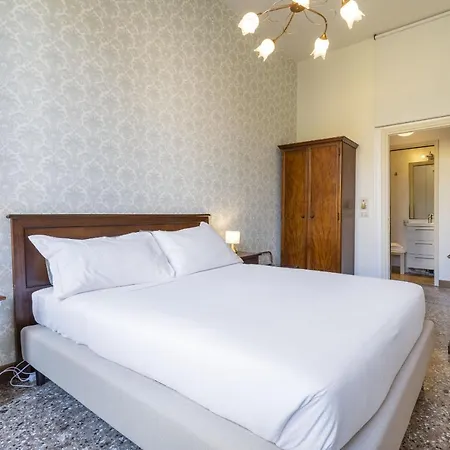 Residenza Centopietre - Dorsoduro By Wonderful Italy شقة البندقية