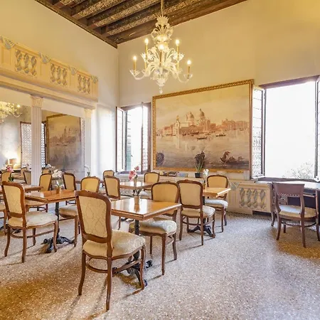 شقة Residenza Centopietre - Dorsoduro By Wonderful Italy